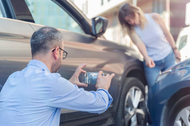 Professional High Risk Auto Insurance technician working in Bromley, KY